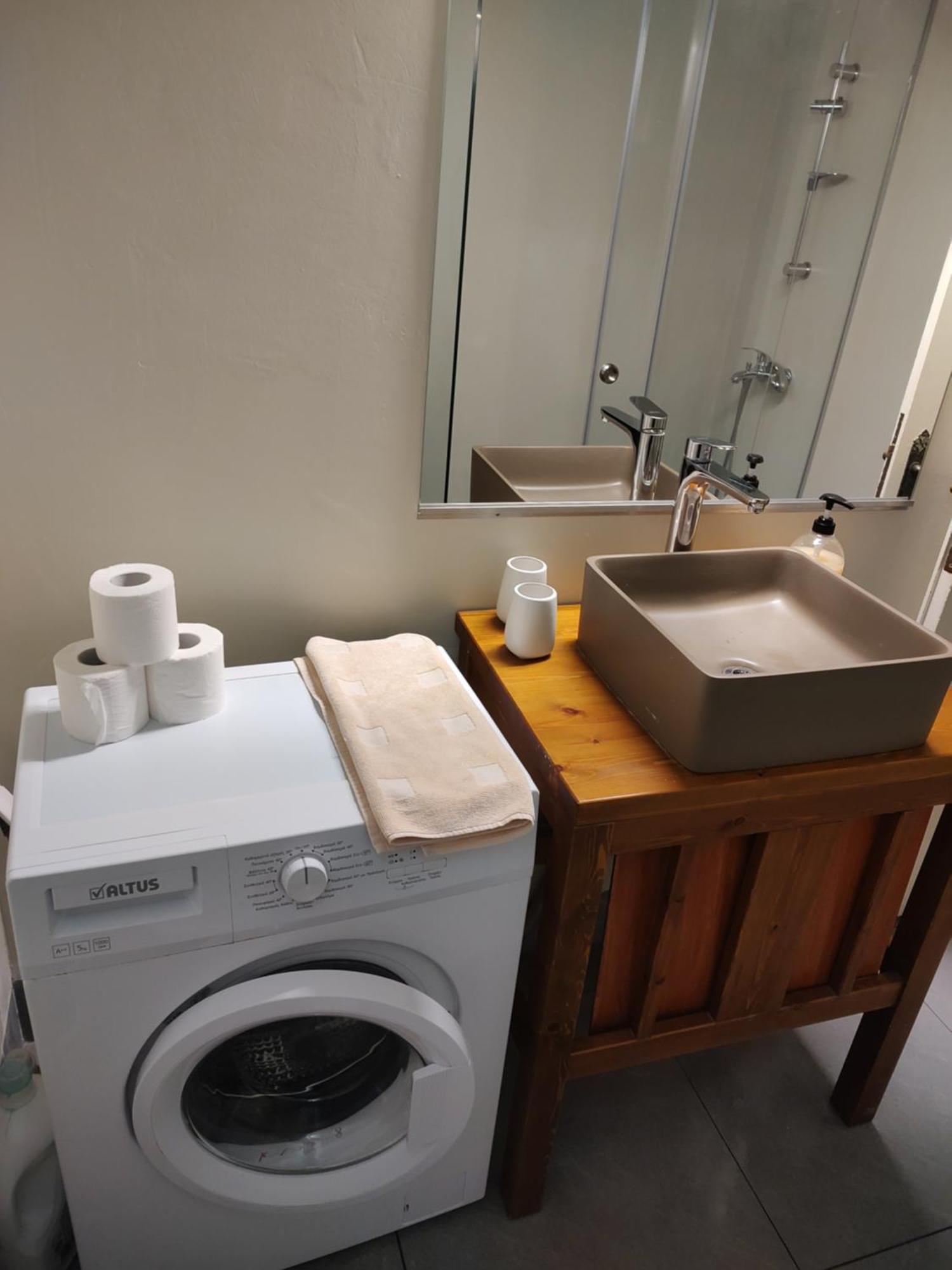 Spacious Townhouse Close To Chania Center 外观 照片